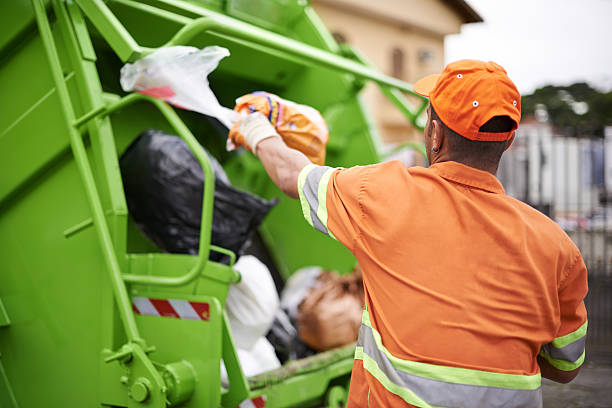 Best Yard Waste Removal  in Northbrook, IL